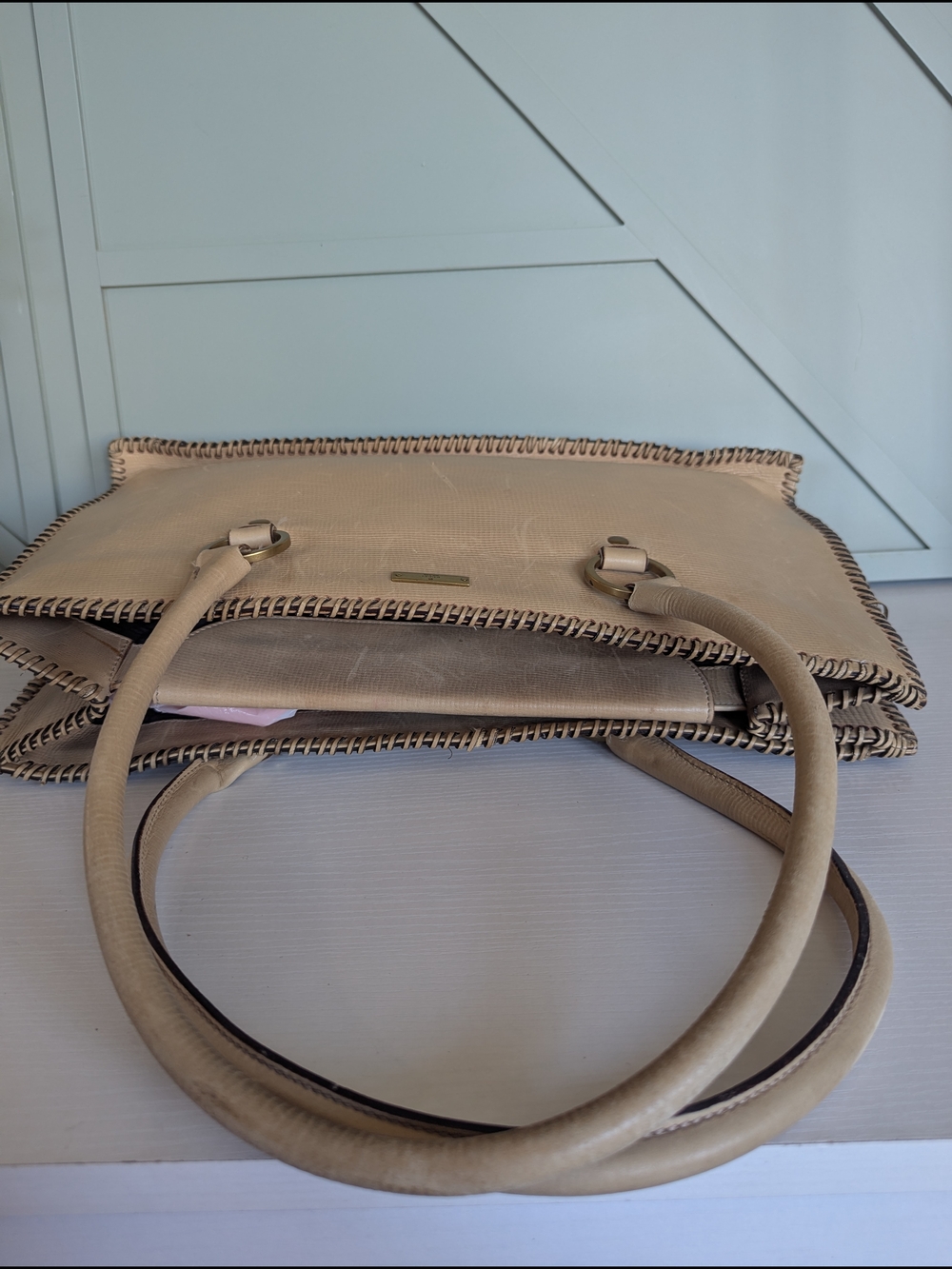 Gucci Beige Leather Whipstitch Tote - Picture 9 of 16
